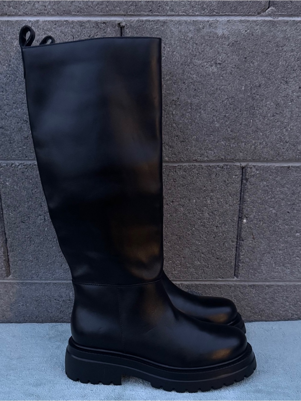 La Canadienne West Black Leather Boot Size 8